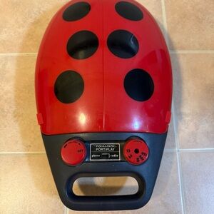 Vintage Ladybug Columbia Portable Record Player SE-8 (WORKS)